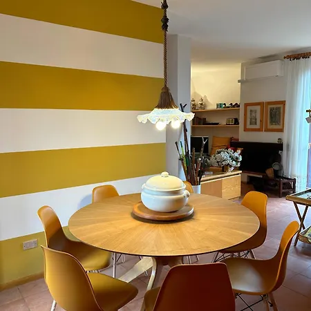 Casa Arcioni: A 300 Metri Dal Appartamento